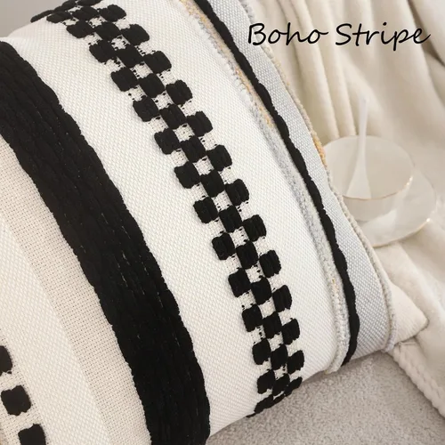 Vista 4 de Juego de 2 fundas de almohada bohemias de 18 x 18 pulgadas, color negro y crema Rayas negras