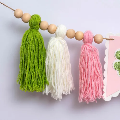 Vista 7 de Cartel para silla alta del Día de San Patricio, suministros para fiesta de primer cumpleaños, letrero de trébol de cuatro hojas, accesorios de fondo