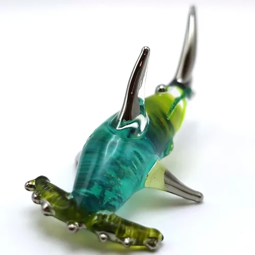 Vista 12 de Hammerhead - Figuras en miniatura de tiburón, animales marinos, pintadas a mano, arte de vidrio soplado, adornos dorados, regalo coleccionable