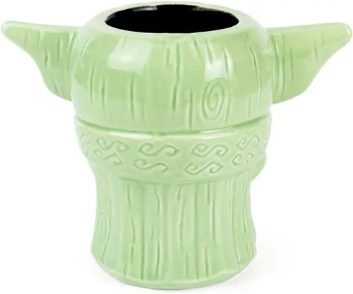 Vista 2 de Geeki Tikis Star Wars: The Mandalorian The Child Baby Yoda Taza Taza de cerámica coleccionable oficial de Star Wars estilo Tiki Capacidad