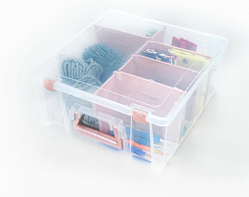 Vista 3 de ArtBin 6990RK Super Semibolsa Doble Profunda, Organizador Portátil de Arte y Manualidades con Asa, [1] Estuche de Almacenamiento de Plástico Acentos