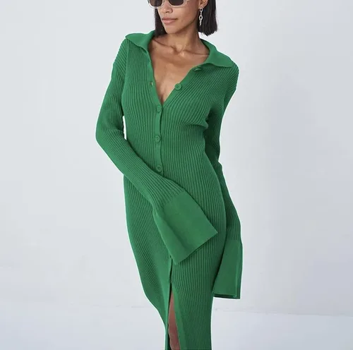 Vista 3 de NUFIWI Vestido largo de punto acanalado para mujer sin mangas recortado vestido largo de ganchillo sin espalda tirantes delgados vestido ajustado