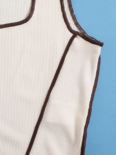 Vista 5 de SheIn Camiseta corta asimétrica Stitch sin mangas con cuello cuadrado para mujer