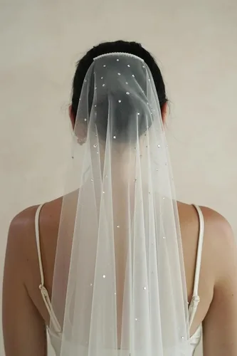 Vista 7 de Passat Velo de novia de cristales austriacos para novias, velo de novia corto de marfil con diamantes de imitación para novia