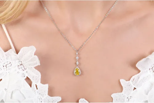 Vista 3 de TIANYU GEMS Collar con colgante de moissanita amarilla de 2 quilates para mujer, plata de ley chapada en oro amarillo de 18 quilates, pera amarilla