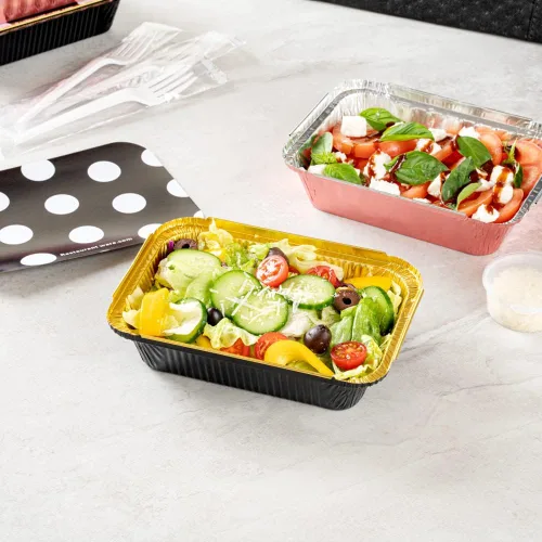 Vista 8 de Restaurantware Contenedores desechables de 16 onzas para llevar, 50 recipientes rectangulares para alimentos, con tapas de lunares, contenedores