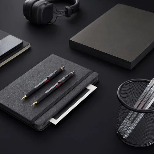 Vista 4 de Lápiz mecánico retráctil rOtring 800, 0.02 pulgadas, barril negro, Negro Barril