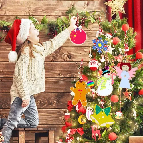 Vista 4 de OurWarm 48 adornos de Navidad de madera, 6 estilos de adornos de rebanadas de madera sin terminar, juego de adornos de Navidad con campanas