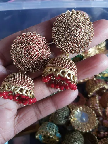 Vista 2 de Pendientes de Jhumka con cuentas tradicionales para mujer Jhumki, color rosa
