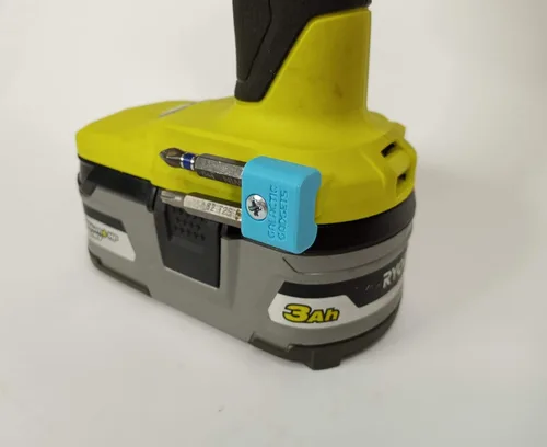 Vista 2 de Soporte magnético para brocas Makita de 18 V y destornillador de impacto, montaje lateral, imanes fuertes, diseño de perfil bajo - Galactic Gadgets
