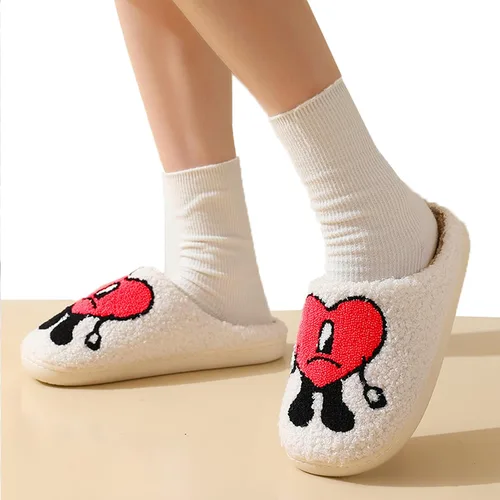 Vista 3 de Pantuflas peludas para mujer y hombre, bonitas pantuflas de casa esponjosas para interiores y exteriores, pantuflas de casa de felpa para interiores
