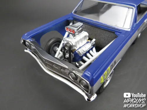 Vista 8 de AMT 1965 Chevy Chevelle AWB Time Machine 1:25 Kit de modelo a escala