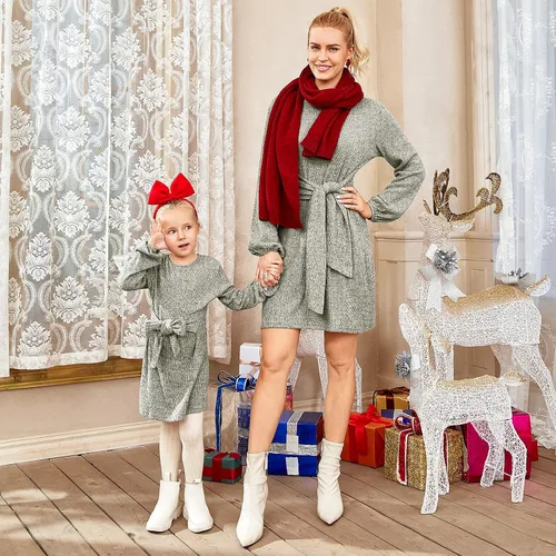 Vista 2 de PopReal Mommy and Me Outfits - Vestido de manga larga con estampado de leopardo negro y lazo frontal en la cintura, ropa familiar a juego