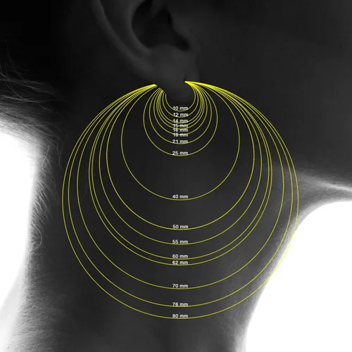 Vista 5 de Aretes de aro rellenos de oro amarillo de 14 quilates (2.165 in).