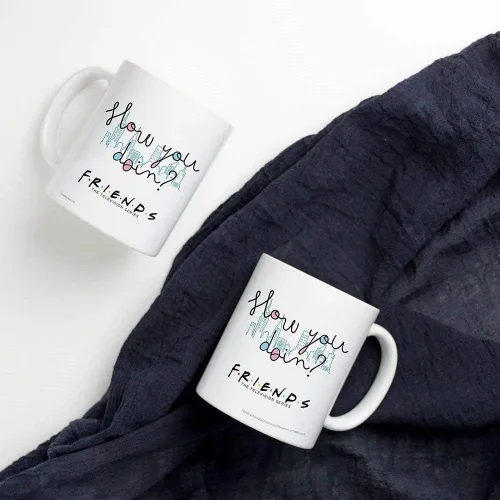 Vista 269 de Trend Setters Friends the Television Show – 25 años – Mercancía oficial – Taza de café o té de cerámica blanca de 11 onzas – perfecta para regalar