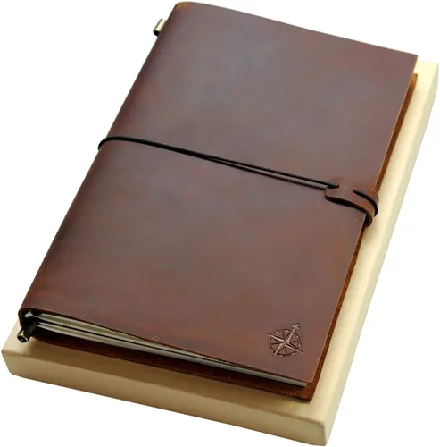 Vista 15 de WANDERINGS Cuaderno A5 Travelers hecho a mano, de cuero auténtico, 6 x 8.5 pulgadas, diario de viaje recargable con soporte para bolígrafo