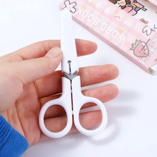 Vista 6 de Mini tijera de color blanco portátil de acero inoxidable, tijeras de regalo de papelería portátil para manualidades y manualidades