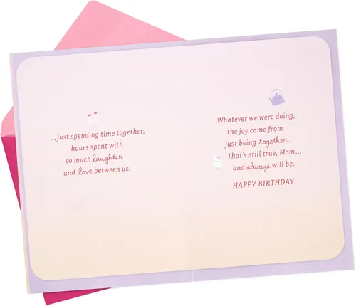 Vista 2 de Hallmark Tarjeta de cumpleaños para mamá de hija (recuerdos favoritos)