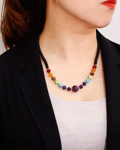 Vista 5 de Jewever Collares de cristal de amatista de 7 chakras para mujer, cadenas de obsidiana negra, cristales curativos y piedras preciosas, meditación