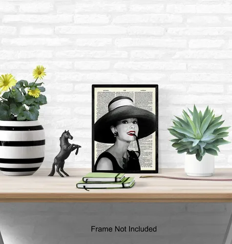 Vista 4 de Audrey Hepburn - Arte de pared de diccionario – Foto glamorosa de 8 x 10 – Regalo único elegante para los fanáticos de las películas vintage