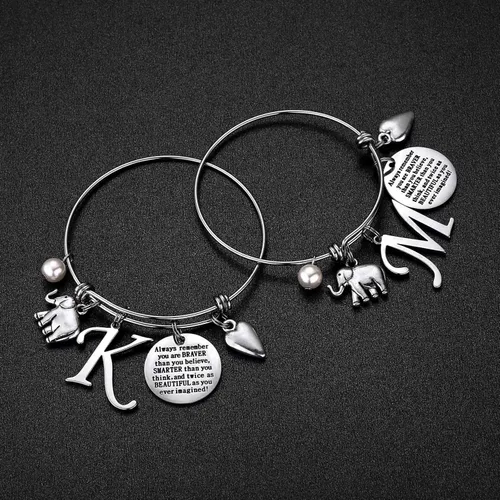 Vista 4 de M MOOHAM Pulsera con colgante de elefante, llama, piña, caballo, regalo para mujeres y niñas, con cita grabada Regalos de la joyería de la pulsera