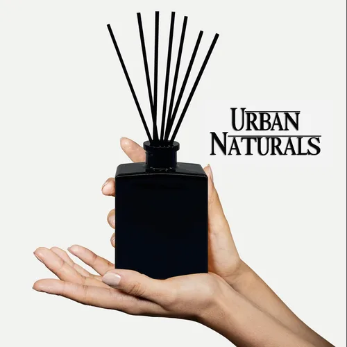 Vista 6 de Urban Naturals Balsam Forest - Juego de aceites difusores de varillas – Abeto Fraser, hoja perenne, pino, cedro leñoso y sándalo – Botella de vidrio