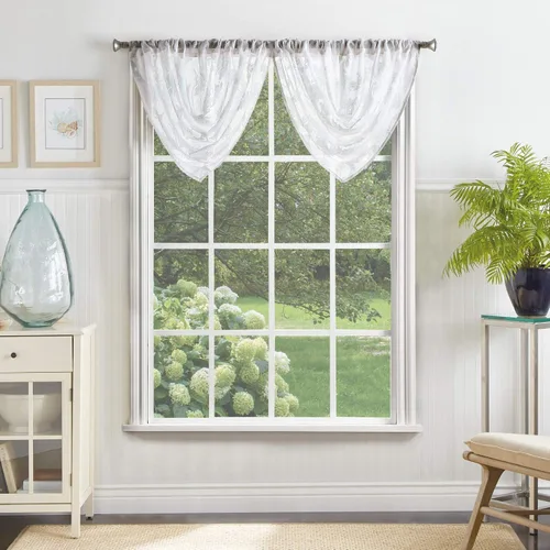 Vista 7 de Martha Stewart Aster Acanthus - Par de paneles de cortinas semitransparentes con bolsillo para barra, 84 pulgadas, color blanco