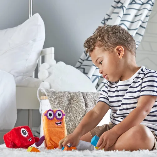 Vista 8 de hand2mind Numberblocks One & Two Playful Pals, juguetes de figuras de peluche, números para niños pequeños, juguetes de aprendizaje de matemáticas