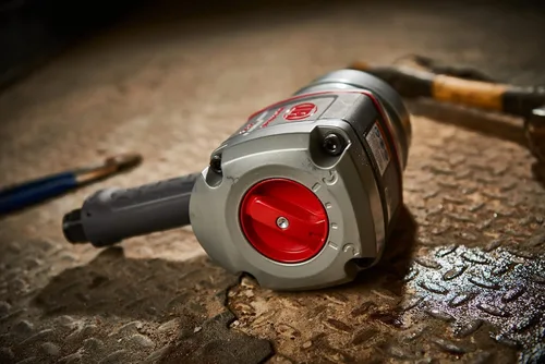 Vista 9 de Ingersoll Rand 2850MAX Llave de impacto neumática de 1 pulgada, par máximo de 2,100 ft-libras, mango D