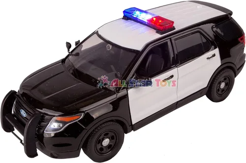 Vista 2 de Motormax 79536 2015 Ford Police Interceptor Utility Negro y Blanco con barra de luz intermitente, luces delanteras y traseras y 2 sonidos 1/24