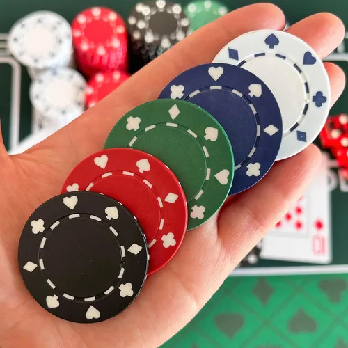 Vista 6 de SEETOOOGAMES Fichas de póquer de casino - 100 piezas 0.41 oz Diseño adecuado - 4