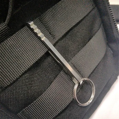 Vista 2 de 2 llaveros de acero inoxidable con hebilla colgante, herramienta portátil EDC Quickdraw