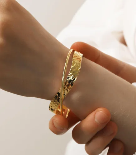 Vista 56 de OZEL - Pulseras para mujer, chapados en oro real de 18 quilates, pulseras de oro de cristal colorido para regalos