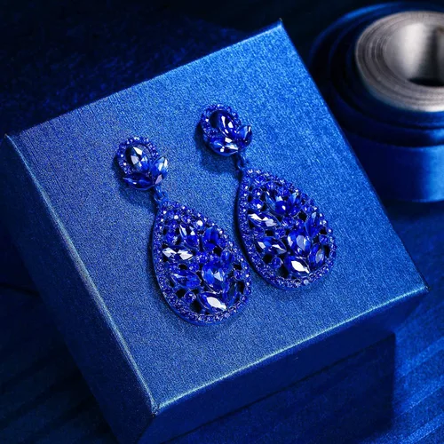 Vista 7 de EleQueen Aretes colgantes de cristal austriaco para mujer para boda