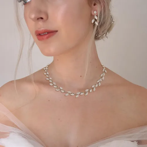 Vista 2 de EleQueen Collar de lágrima de hoja elegante de circonita cúbica para mujer, para boda, boda, novia, juego de joyas para fiesta de graduación