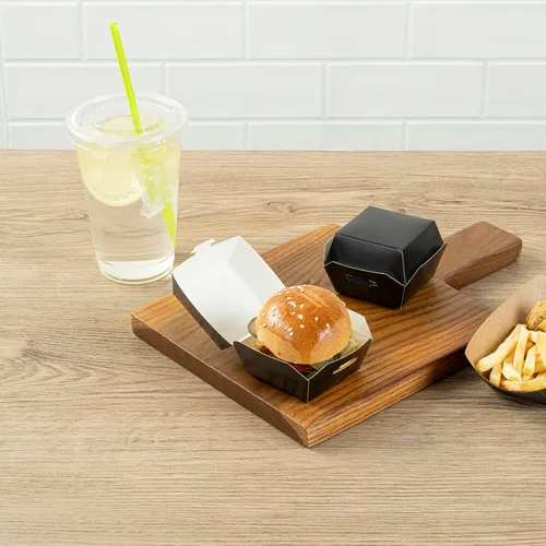 Vista 3 de Restaurantware Mini cajas de hamburguesas de 2.5 x 2.5 x 2 pulgadas, 100 recipientes de alimentos con tapa con bisagras, cajas desechables de papel