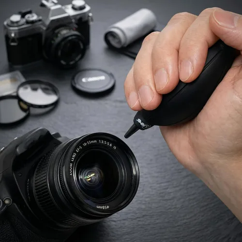 Vista 7 de UES 21 en 1 Kit de limpieza profesional de cámara APS-C con estuche de viaje duro Lens & Sensor Cleaner, Air Blower, Lens Cleaning Pen, Microfiber