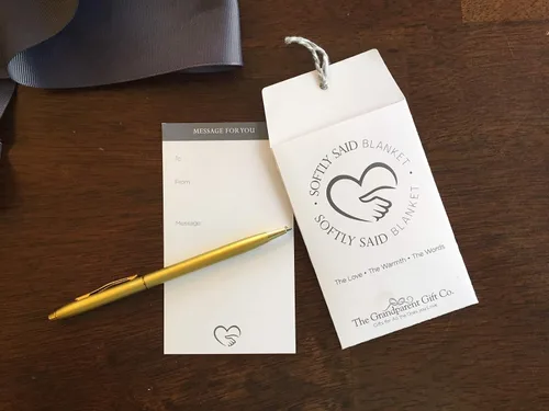 Vista 6 de Manta con texto en inglés "Praying for You Softly Said", regalo de comodidad inspirador para pacientes con cáncer, enfermedades, hospitalización