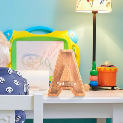 Vista 4 de Alcancías con nombre personalizado para niños, alcancía de letras personalizadas, banco de dinero del alfabeto de madera, regalos para niños