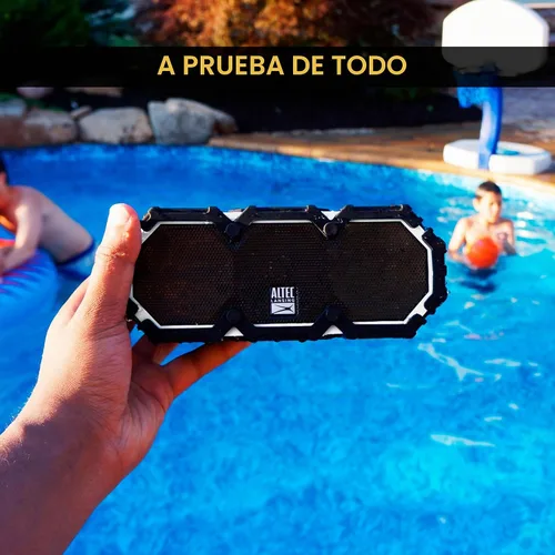 Vista 4 de Altavoz Mini Life Jacket 2 de Altec Lansing con Bluetooth, a prueba de agua