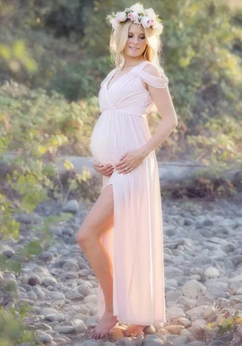 Vista 4 de ZIUMUDY Vestido de maternidad con hombros descubiertos y cuello en V envuelto para sesión de fotos, vestido largo para baby shower