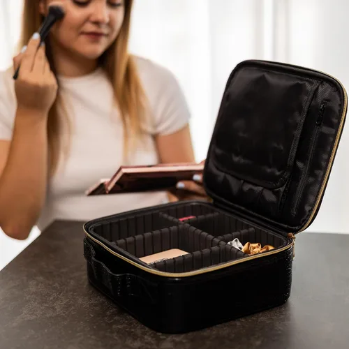 Vista 8 de Carrywell Estuche de viaje para maquillaje, no hecho en China, estuche de tren duro para cosméticos, organizador portátil de artistas de belleza