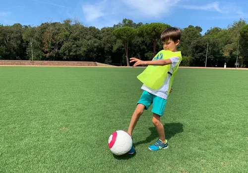 Vista 5 de Handi Life Sport Rattle Ball Bola audible ligera con 3 dispositivos de sonido grandes Terapia y recreación Deportes adaptativos