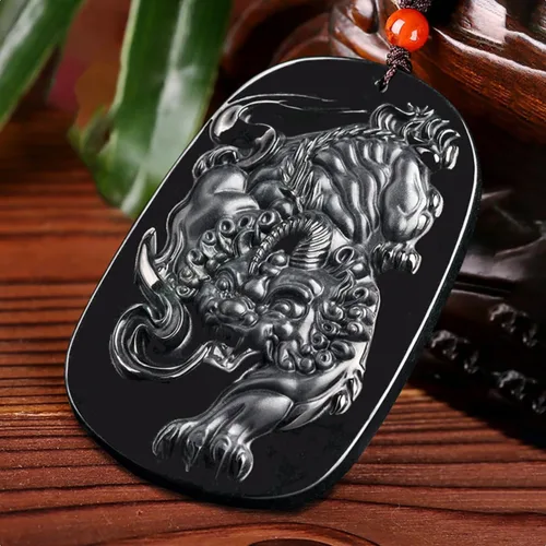 Vista 3 de GEEYOU Colgante PiXiu de jade oscuro de 2.51 pulgadas de autenticación natural, colgante de animal tallado con amuleto de la fortuna Fengshui