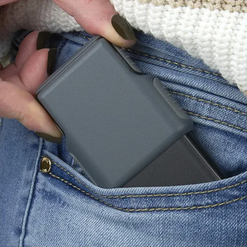 Vista 6 de Carson Lupa Asférica Deslizante MiniBrite con Luz LED 5x con Funda Protectora - Juego de 4 (PO-55MU), Gris Lupa de mano con lente asférica