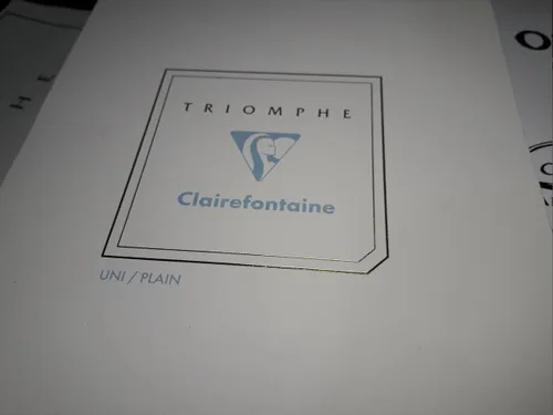 Vista 3 de Clairefontaine "Triomphe" Stationery Tablet, Blank, A5 (5.75" x 8.25") Encuadernación desconocida