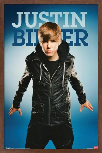 Vista 17 de Trends International Justin Bieber - Fly Wall Poster, 14.725" x 22.375", Barnwood Framed Version