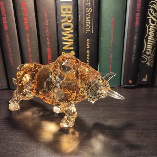 Vista 4 de FengShui Wall Street - Estatua de toro de acrílico para pared, escultura de toro en casa, oficina, escritorio, adorno decorativo de 8.7 pulgadas