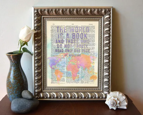 Vista 3 de Cartel decorativo de pared con cita de San Agustín, con texto en inglés «The World Is a Book and Those Who Do Not Travel»