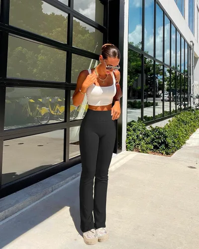 Vista 5 de OQQ Pantalones de yoga para mujer, 2 piezas, acanalados, sin costuras, para entrenamiento, cintura alta, atléticos, pierna recta, leggings